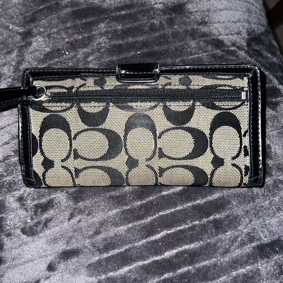 Coach Wallet - Picture 2 of 4